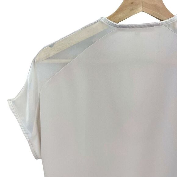 Monk & Lou Lightweight Top - Picture 6 of 7